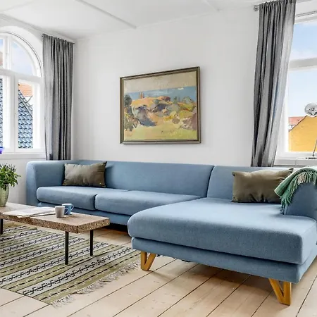 Appartement Awesome Apartment In Ronne With Wifi *