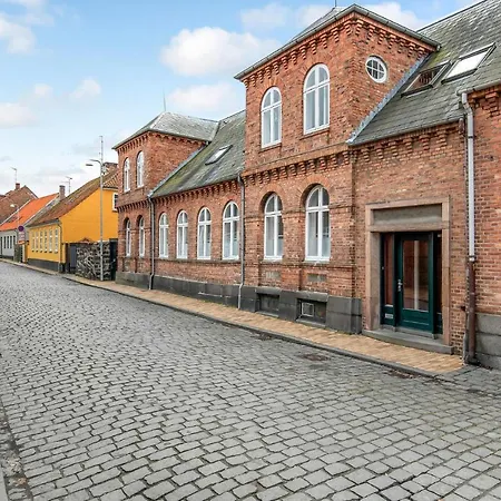 Appartement Awesome Apartment In Ronne With Wifi Rønne